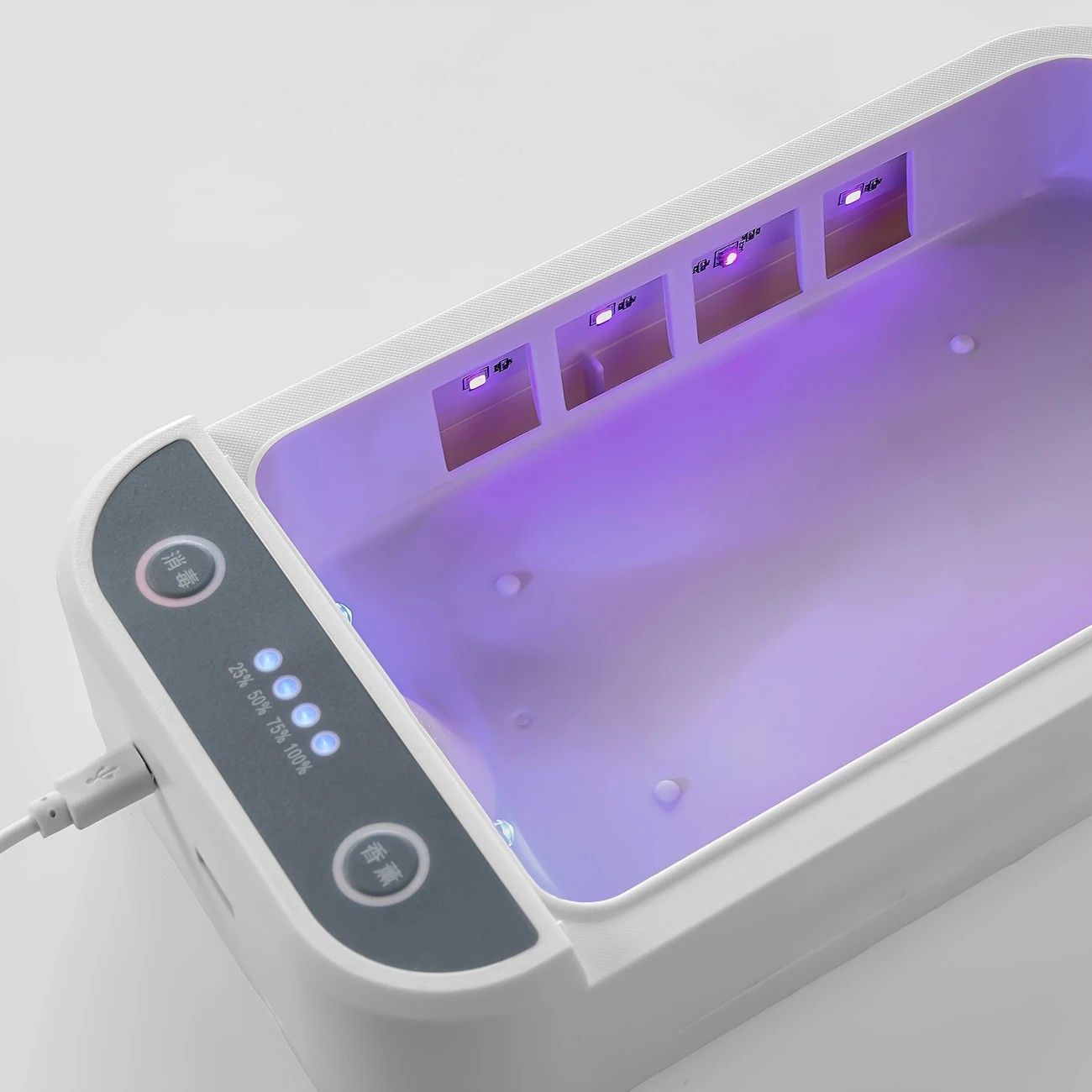 Portable Nail Disinfection Box, USB powered. Built‑in UV fast sterilization, suitable for nail and tattoo tools, PVC/plastic material, the ideal hygiene — image 2