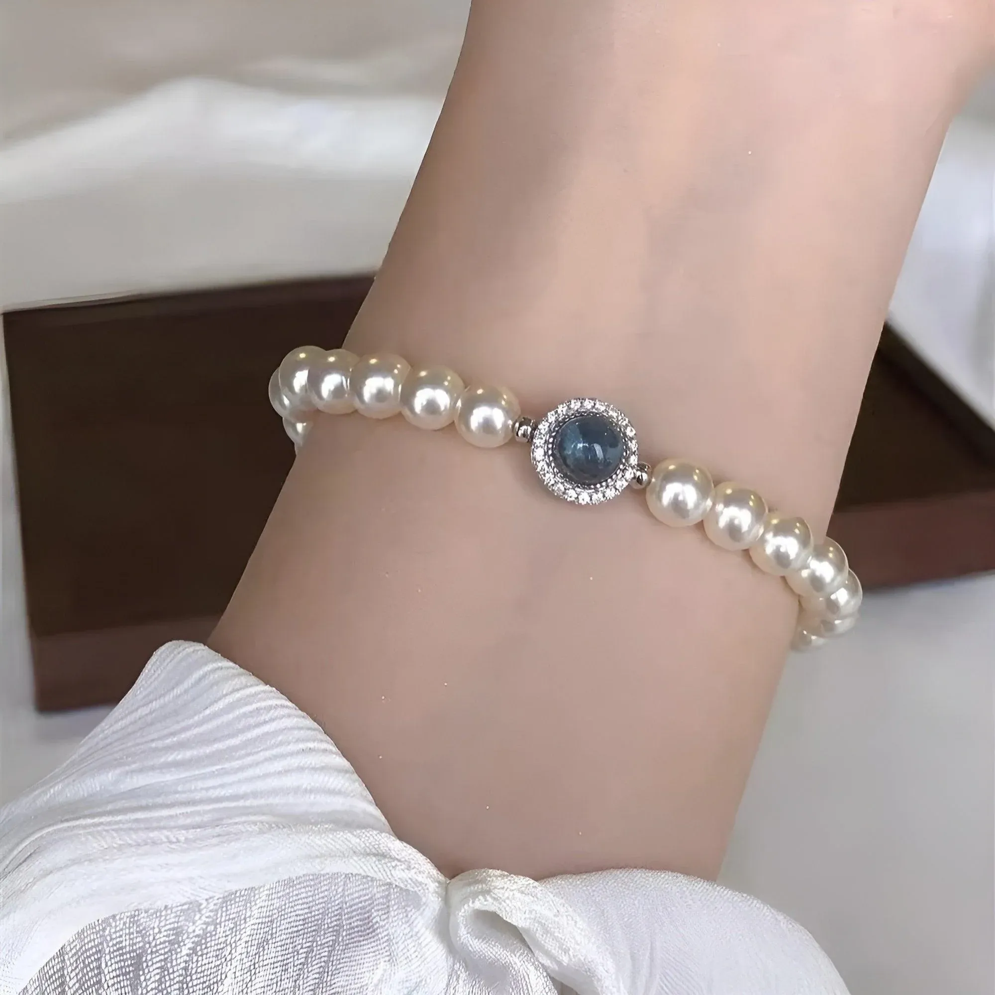 Delicate Pearl Bracelet Elegant Pearl Strand Jewelry for Women Classic Accessory โ image 5