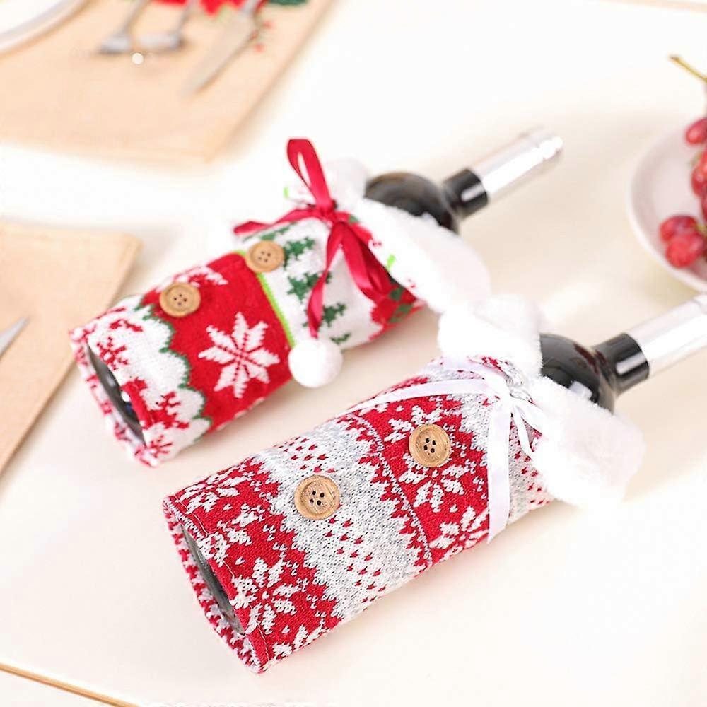 Wrap the knitted wine bottle sleeves with a faux fur collar for Christmas decorations โ image 4