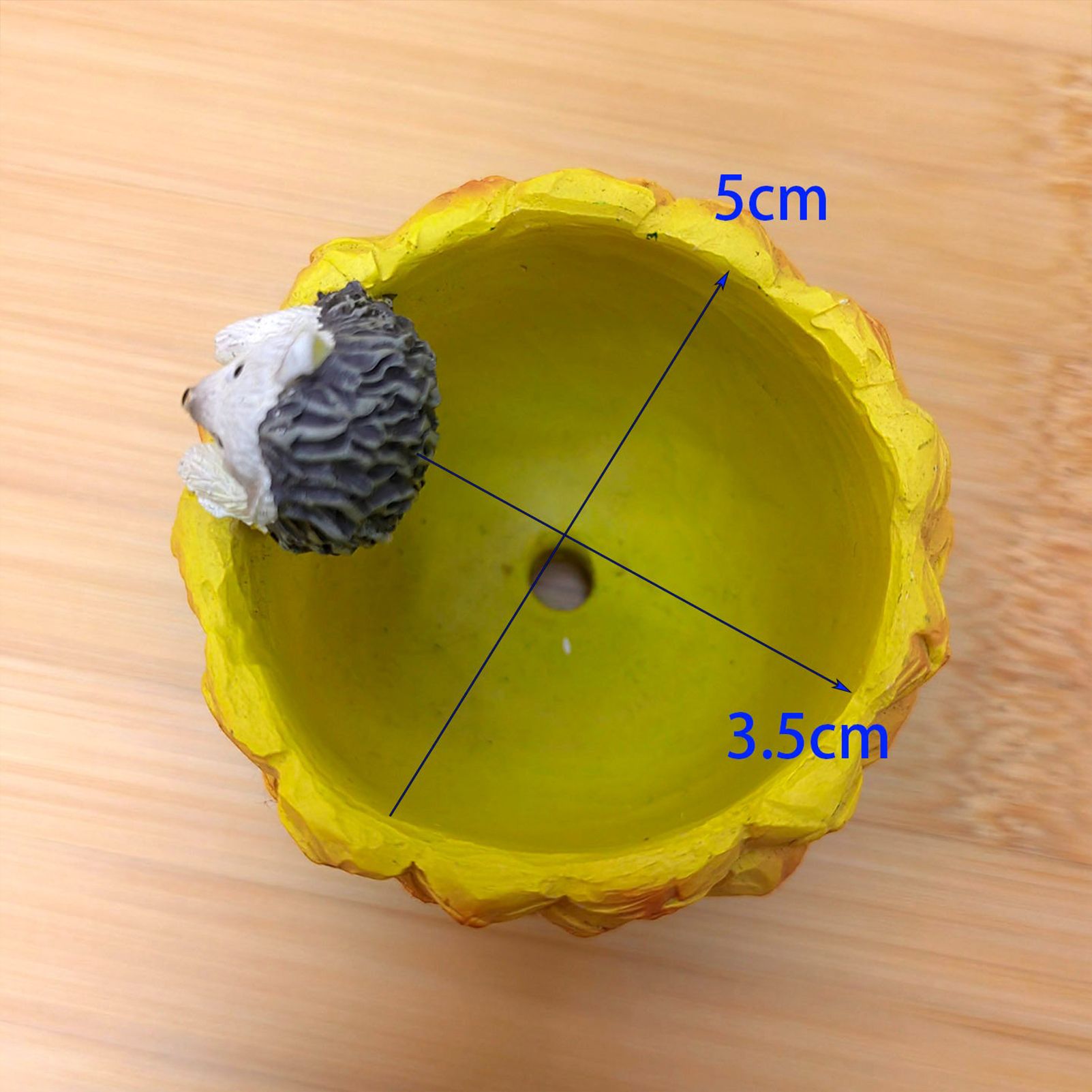 Cute Hedgehog Pineapple Resin Planter - Mini Succulent Pot, Desktop Decor, Garden Ornament, Unique Gift for Plant Lovers (Pineapple) — image 5