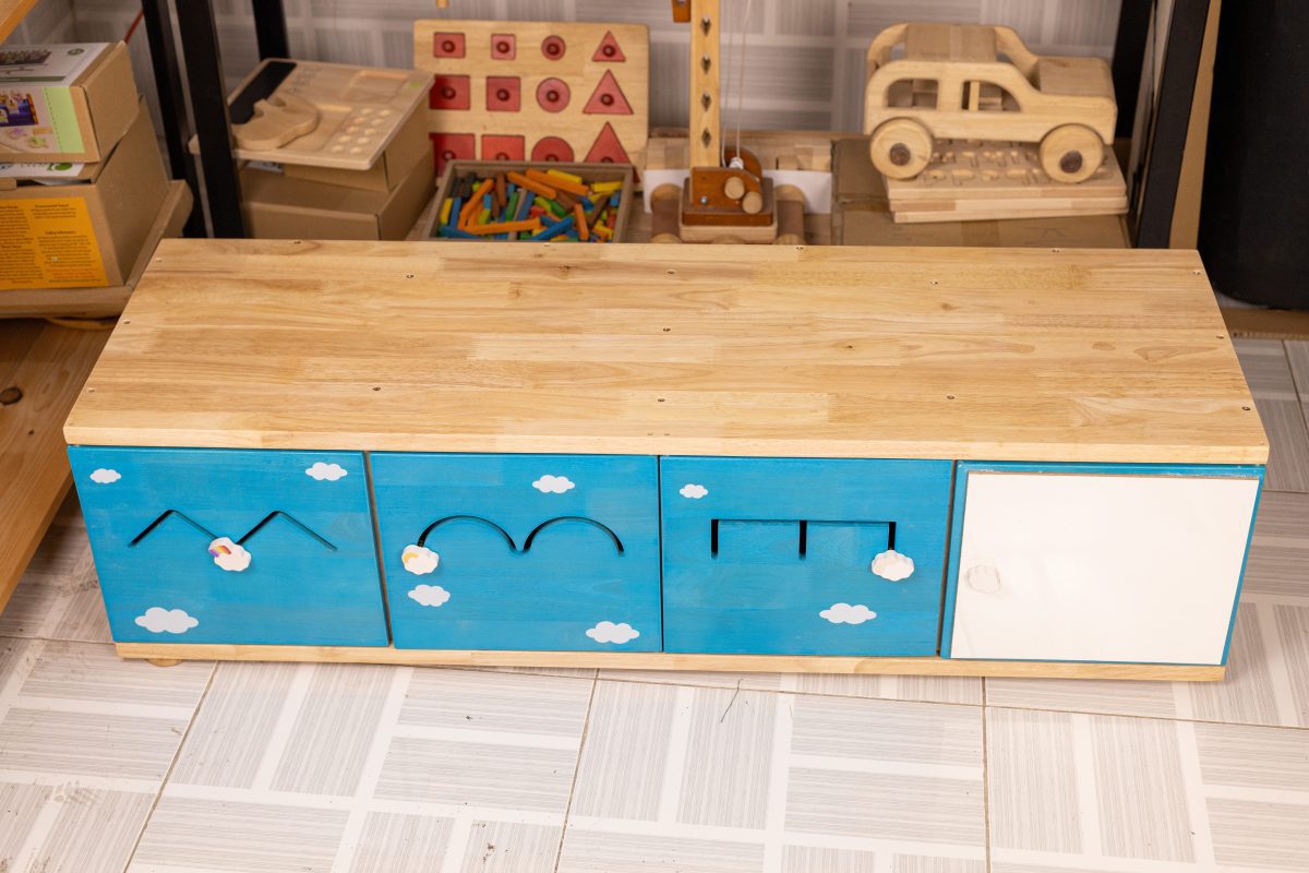 3 in 1 sensory play storage and bench — image 2