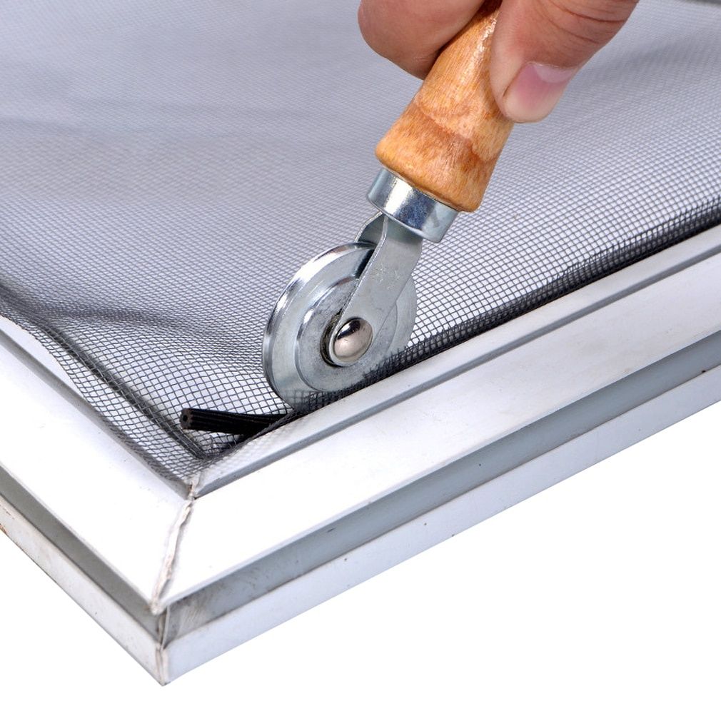 Double Window Installation Roller with Wooden Handle and Steel Wheels - Durable Tool for Home Screen Door