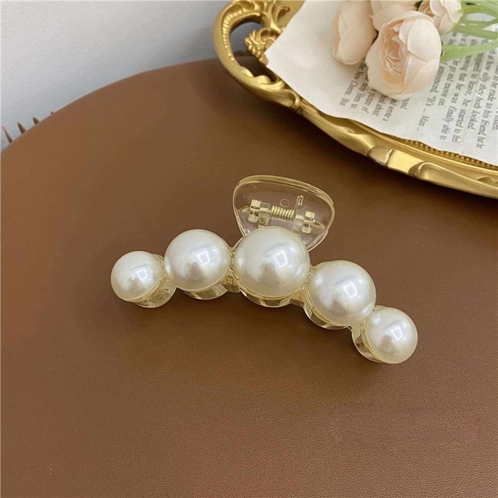 Pearl Hair Clips, Large Pearl Hair Claw Clips for Women, Non-Slip Pearl Hair Accessories for Thick Hair and Thin Hair — image 4