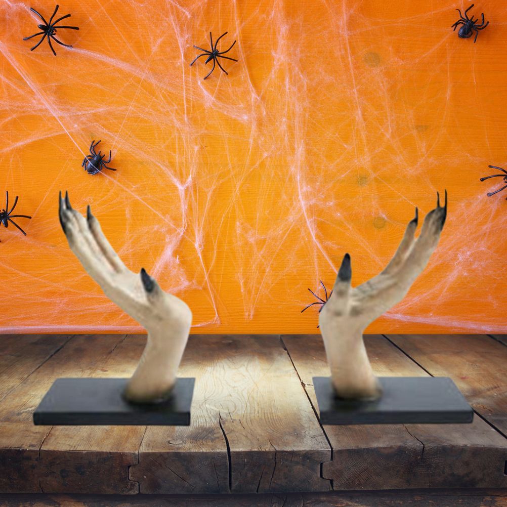 Halloween Horror Witch Hand Book Stand Resin Witch Hand Ornament Halloween Home Bar Decor Holiday Decorations — image 3