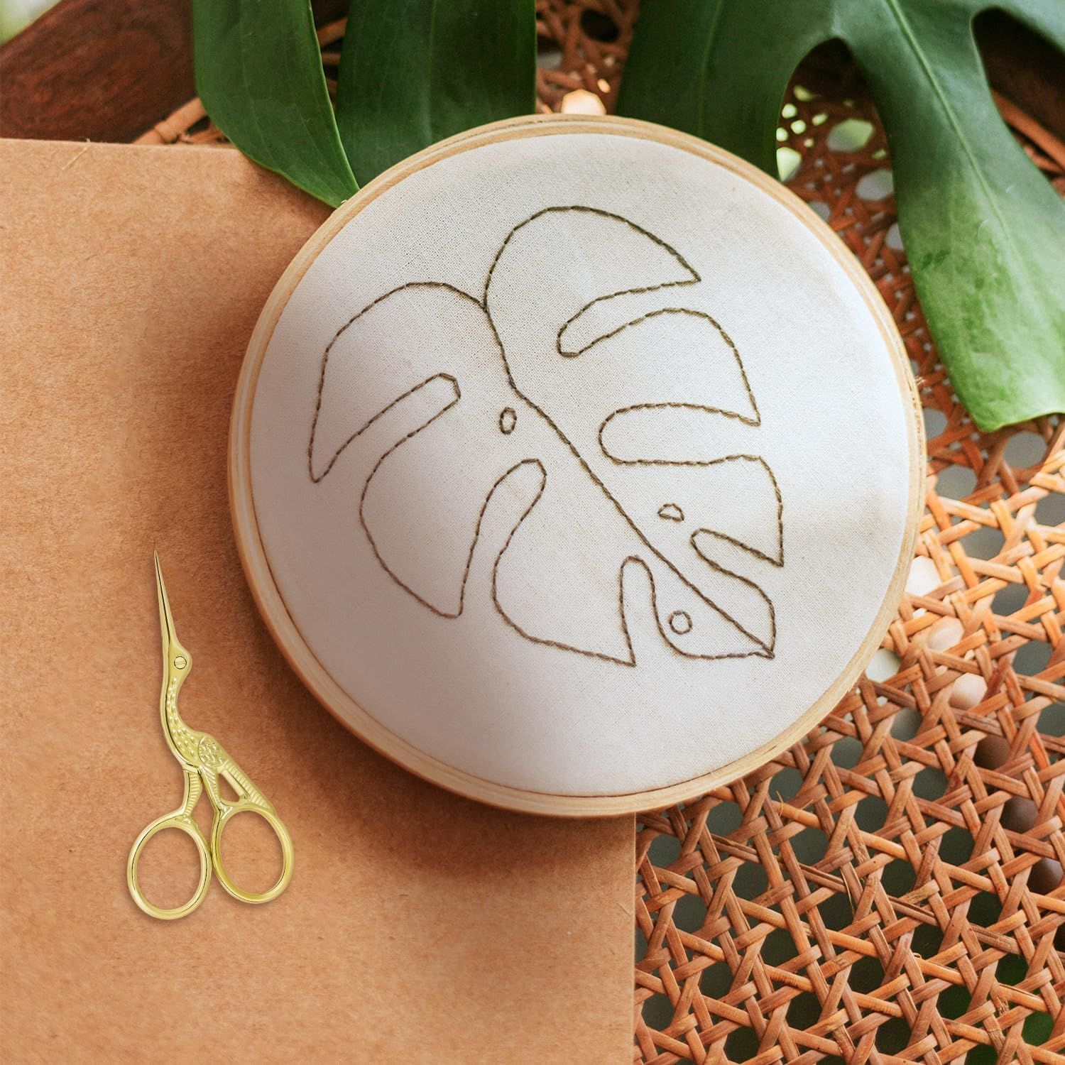 Stork Embroidery Scissors, Sharp Point Steel Sewing Scissors for Needlework, Thread Cutting, Crafts and Repairs, Gold, 9.1 cm โ image 3