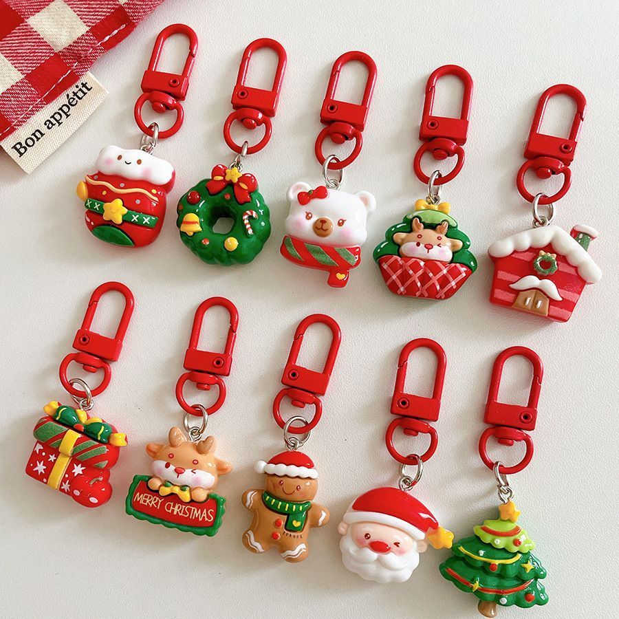 Christmas Cabin Resin Bag Charm, Adorable Backpack Pendant, Lovely Trinket for Christmas & Halloween Friendship Present — image 4