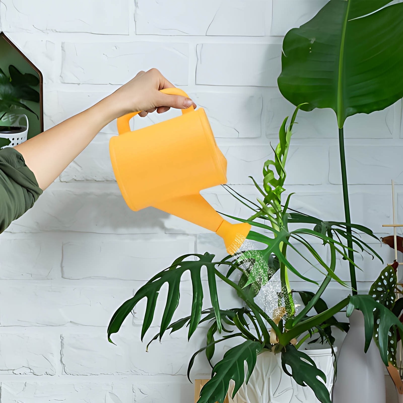 Watering Can 700ml Plastic Kids Watering Can Light-Weight Watering Can Indoor Plants for Artificial Plants Outdoor Garden Flowers Live Plants, Sturdy Gardening — image 3