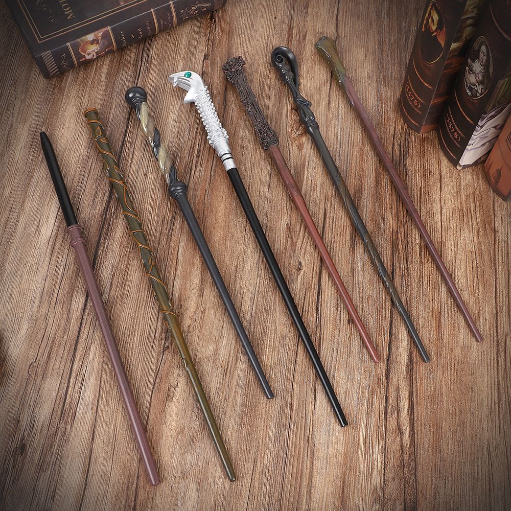 Curved Sculpted Resin Wizard Wand With Metal Core, Gothic Holiday Cosplay Decor, Style 18 ā image 6