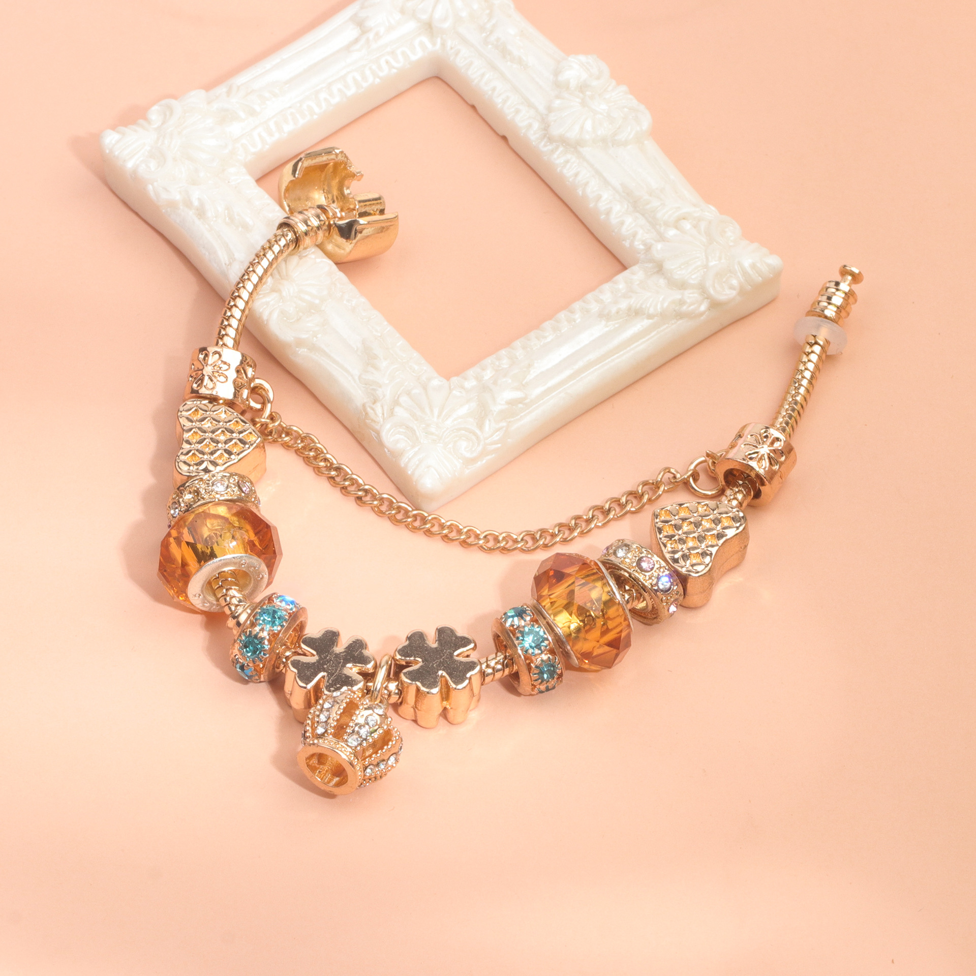 Rhinestone Gold Heart Glass Beaded Bracelet with Crown Pendant(17cm) — image 5