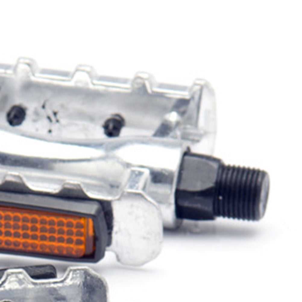 Worgeous 1 Pair of Silver Aluminum Alloy Mountain Bike Pedals with Anti slip Spikes โ image 5