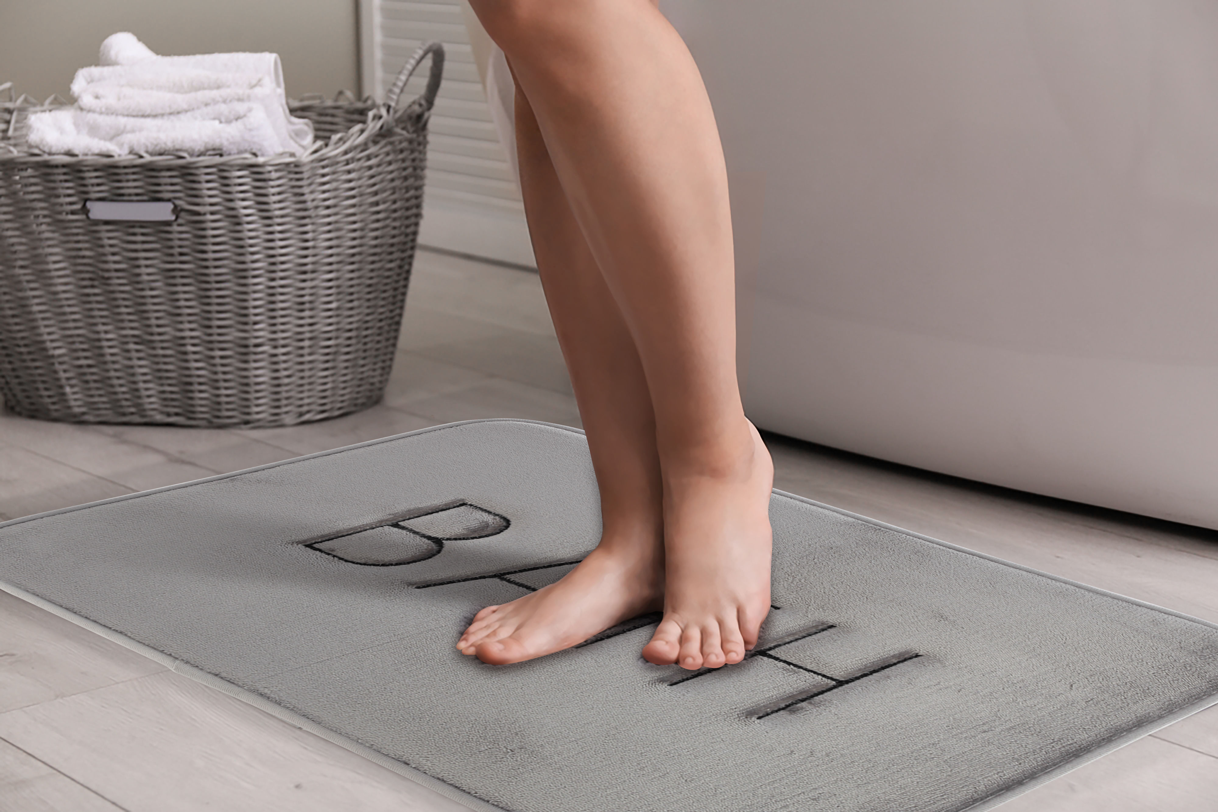 Extra Thick Memory Foam & Super Comfort Bath Rug Mat for Bathroom (60 × 40 cm, Grey)