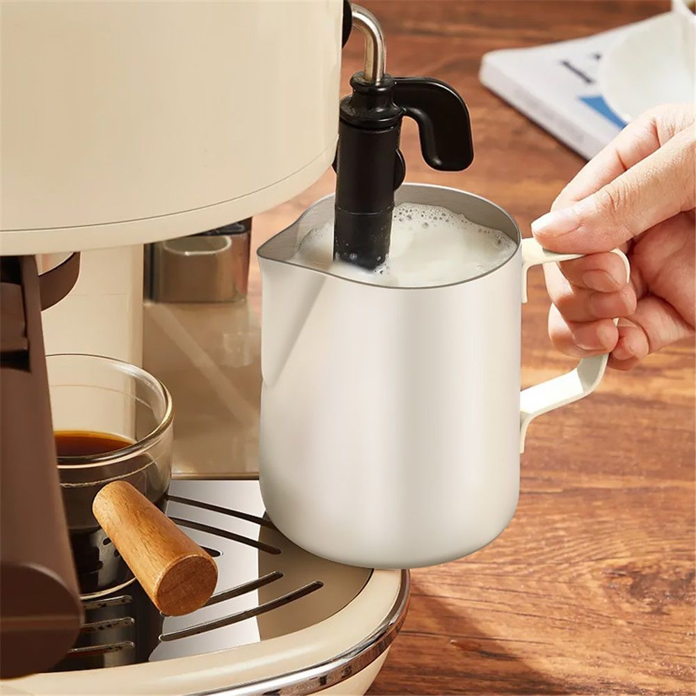 Milk Frothing Pitcher, (600ml) Steaming Pitchers, Stainless Steel Milk Cup, Cappuccino Latte Art Coffee, Barista Steam Pitchers, Temperament beige — image 2