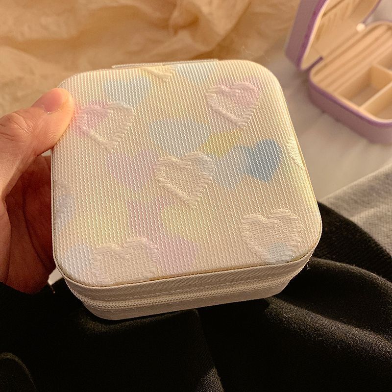 heart shaped jewelry box — image 2