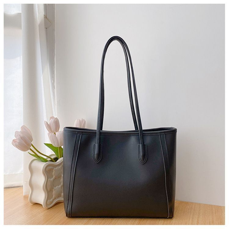 Black Single Shoulder Tote Bag (Without Pendant)