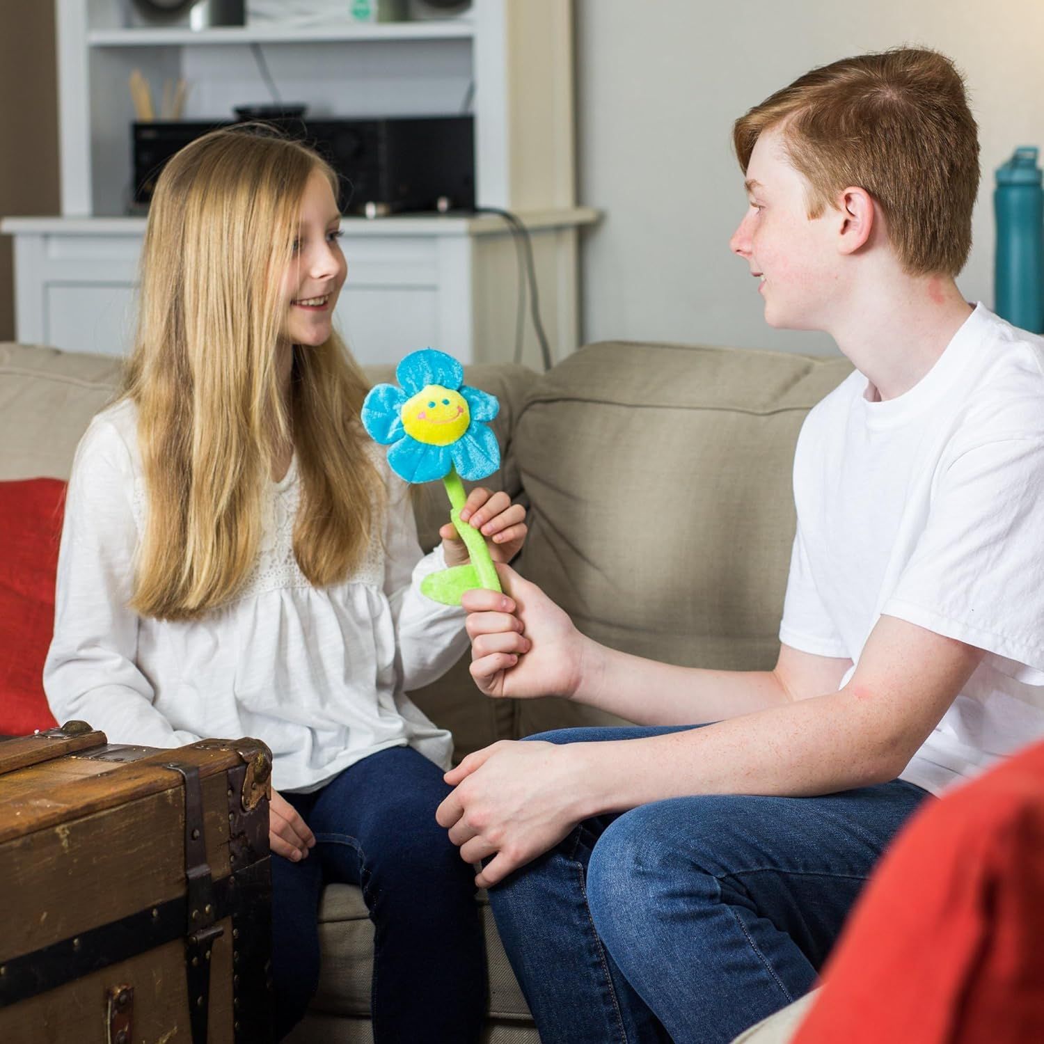 8pcs Kids Flower Plush Toy: Bendable Stuffed Sunflower Stems Bendy Plushie Gift For Your Kids Toddler — image 3