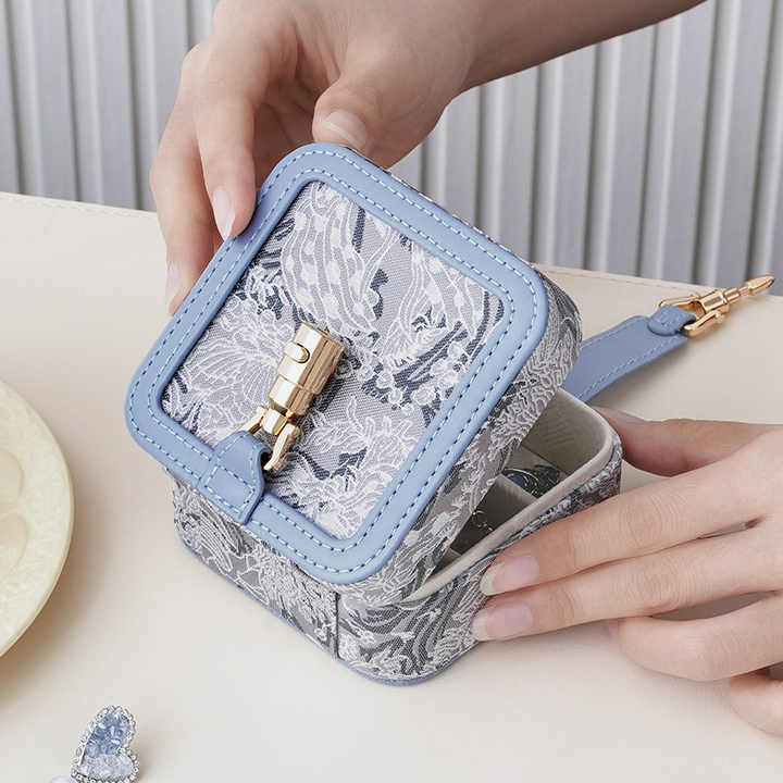 Blue Portable Vintage Embossed Jewelry Box - Flip-Top Necklace, Ring, and Earring Organizer with Elegant Design(The Jewelry is a prop for the photo shoot and — image 6