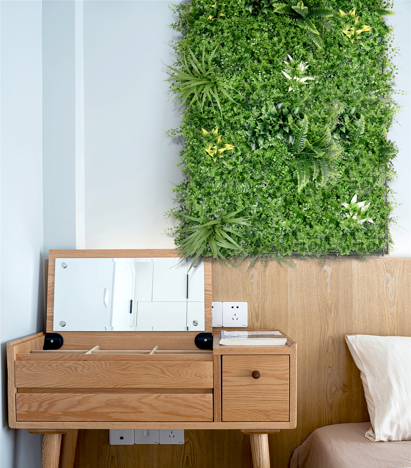 YES4HOMES 1 SQM Artificial Plant Wall Grass Panels Vertical Garden Foliage Tile Fence 1X1M Green — image 4