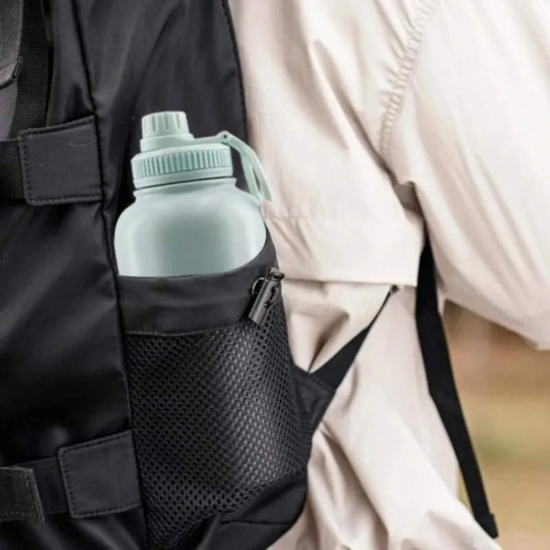 3-in-1 Outdoor Pet Insulated Water Bottle: 32oz Large Capacity, 24H Temperature Lock, Hidden Dual Bowls, 304 Stainless Steel, Leak-Proof & Portable, Essential — image 6