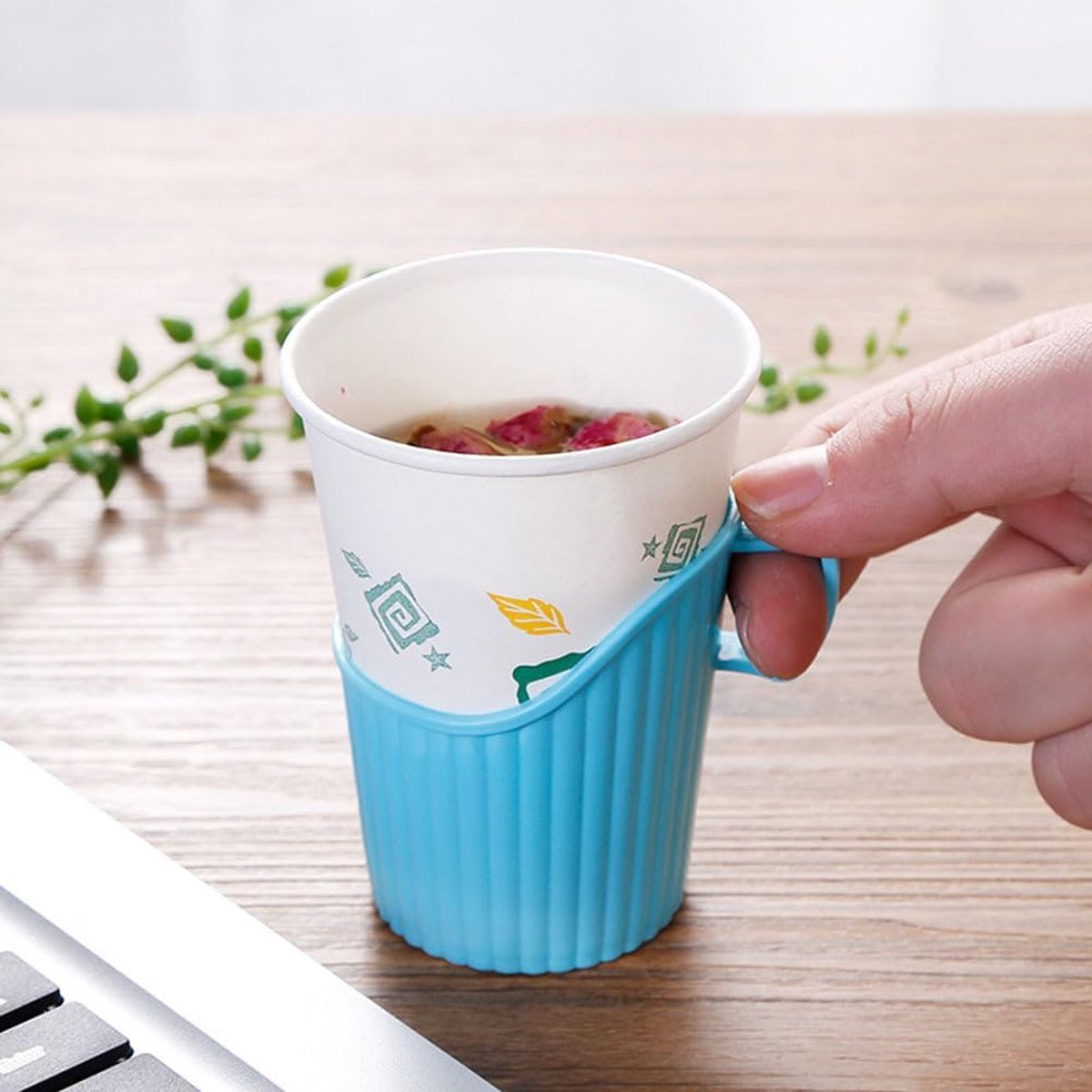 Cup Holders - 20 Pieces - Cup Holder - Burn Resistant - Heat Resistant Cup Cover Holder - Plastic - Stackable - Festival - Camping - Suitable for Disposable — image 2