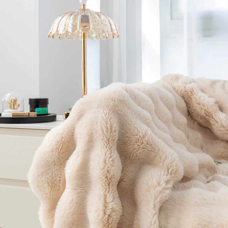 Grey 130*160cm Plush Toscana Rabbit Hair Throw Blanket - Soft Flannel Fleece for All Seasons, Perfect for Couch & Bed โ image 2