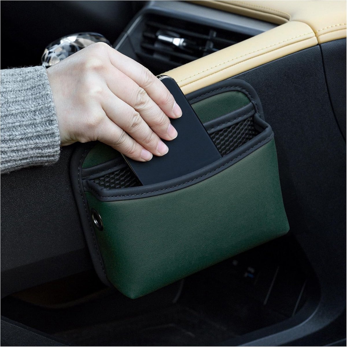 Car storage bag - 18*15*5.5 cm - Car storage bag - Storage - Universal car storage bag - Self-adhesive storage bag - Car essentials - Universal storage