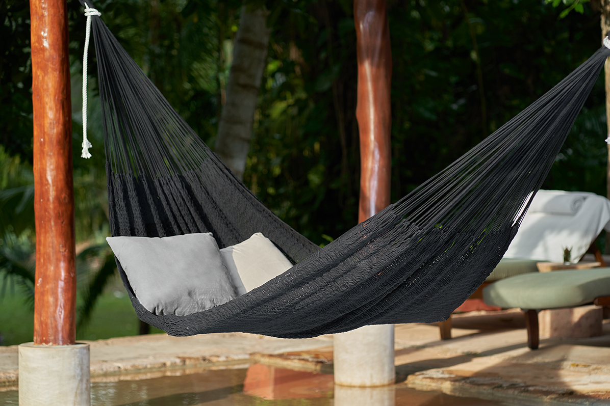 Outdoor undercover cotton Mayan Legacy hammock King size Black โ image 6