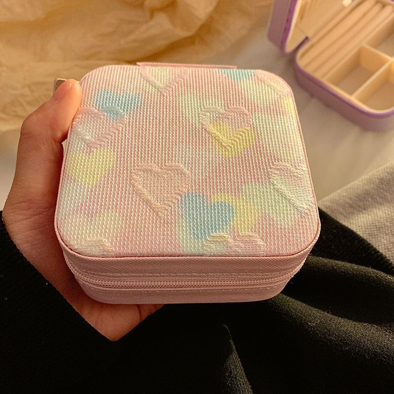 heart shaped jewelry box — image 4