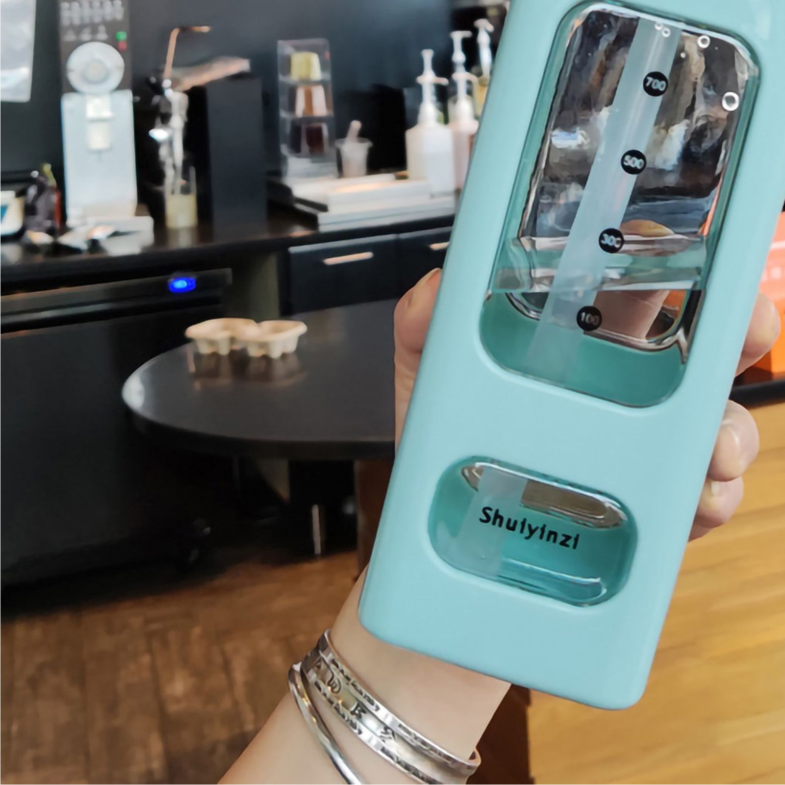 Straw Water Bottle with Marker 700ml Large Capacity Double Layer Water Jug for Home Gym School Green — image 4