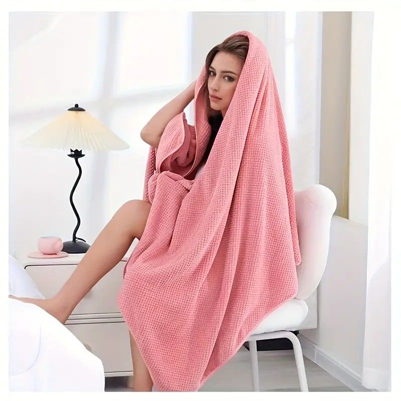 Modern Pineapple Grid Design Ultra-Soft Coral Fleece Bath Towel|90x170cm Extra Thick Strong Absorption, Suitable for Bathroom, Gym, Hotel, and Home Use.(white) — image 2