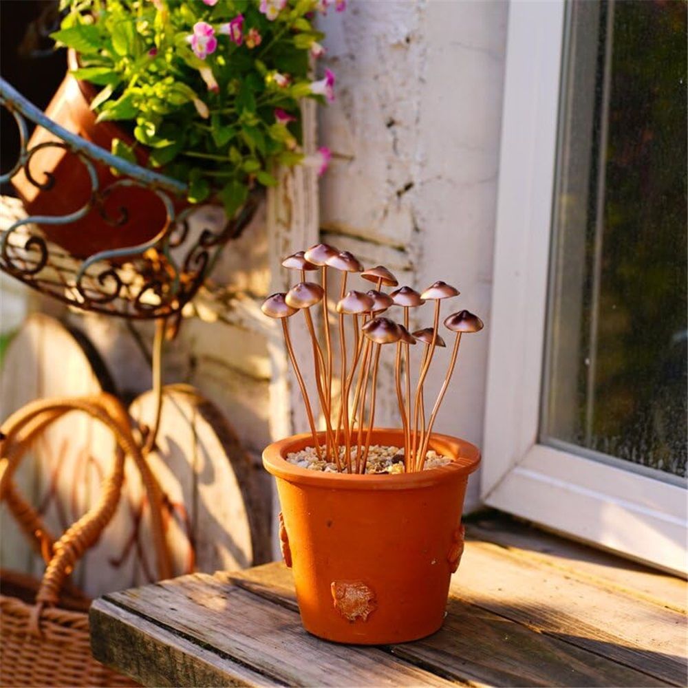 2pcs Metal Mushroom Garden Statue Stake,Flower Pot Decoration,Outdoor Statue Mushroom Ground Decoration for Garden Patio Lawn Yard Plant Decorations,Outdoor — image 3