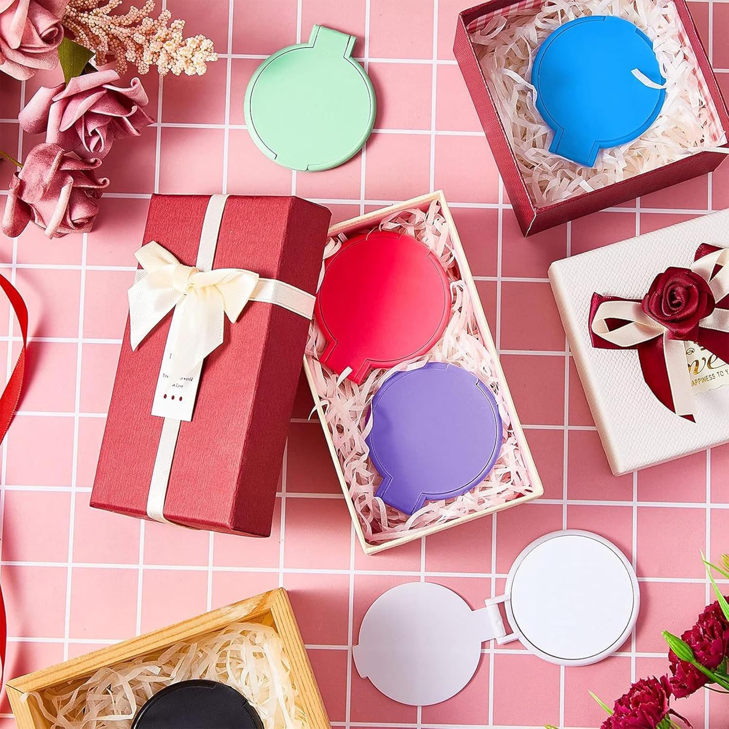12 Pieces Compact Mirrors Bulk Gits Mini Vintage Pocket Mirrors or Purse Small Portable olding Round Makeup Stus or Travel Daily Use Party avors Women (Classic — image 6