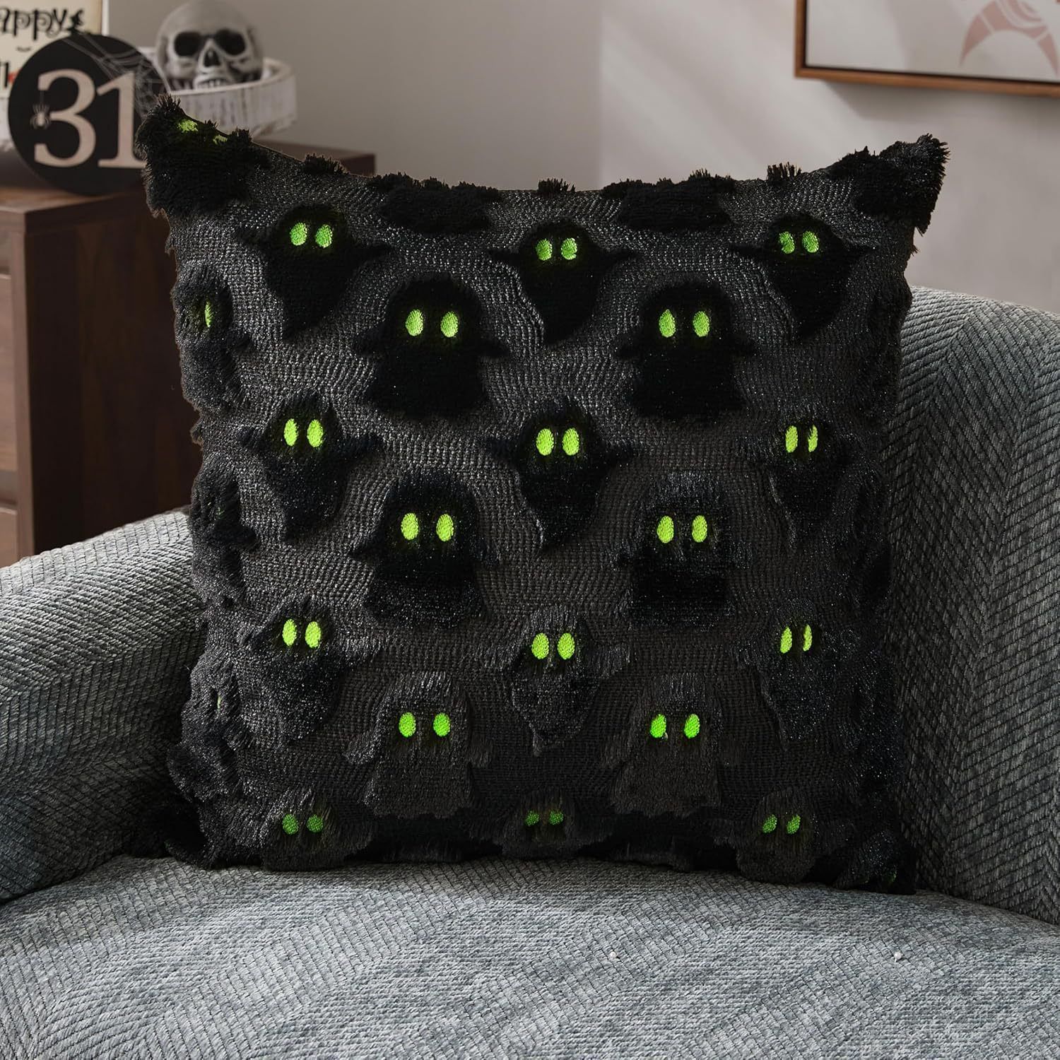2PCS Short Plush Cushion Cover For Halloween Party Decoration, Green Spectre Design Pillow Shell, Home Indoor Festive Ornament, 45x45cm, Pillow Insert Not