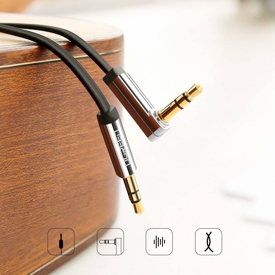 UGREEN 10729 3.5mm Male to 3.5mm Right Angle 3.5mm Aux Cable 5m (Black) โ image 3