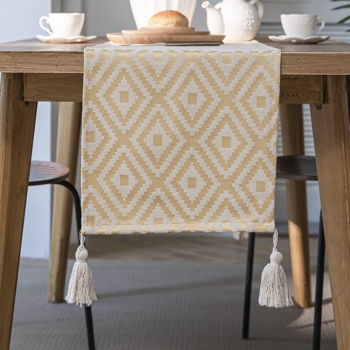 Jacquard Geometric Table Runner with Tassels Thick Knitted Embroidery Textured Table Runner for Kitchen Dining Room Party โ image 3