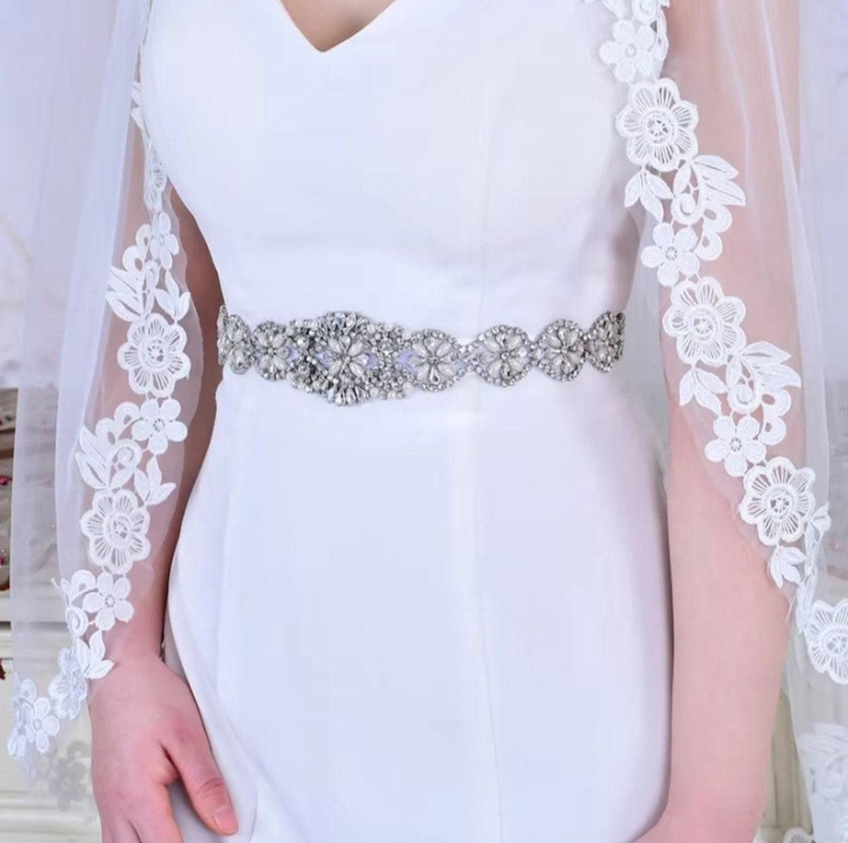 Bridal Belt | Women's Belt | Wedding Accessories | White Ribbon Organza | Glitter Belt | Gold
