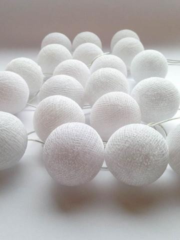 1 Set of 20 LED White 5cm Cotton Ball Battery Powered String Lights Christmas Gift Home Wedding Party Bedroom Decoration Outdoor Indoor Table Centrepiece โ image 5