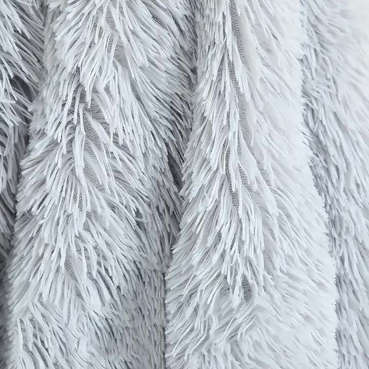 Fluffy Pet Blankets-Soft Faux Fur, Anti-Anxiety Cozy Throws for Cats and Dogs, M 80*55cm Light Grey โ image 4