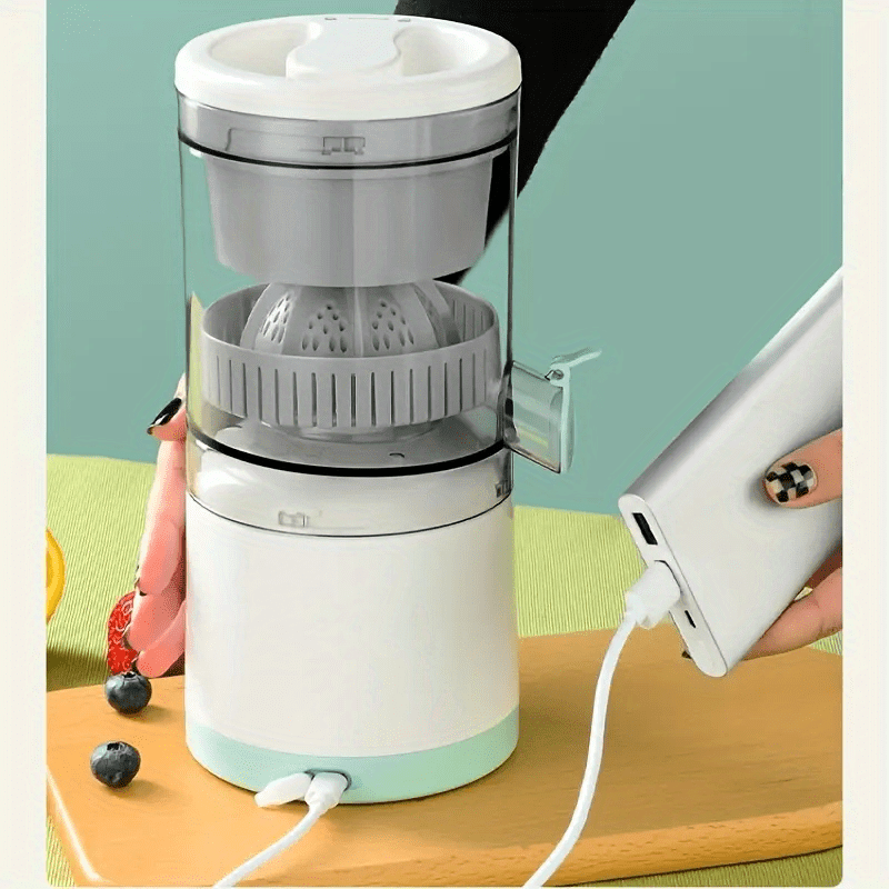 New Portable USB Charging Juicer, High Juice Yield for Various Fruits, Pulp Separating Design, Rechargeable Lithium Battery Ideal Gift White — image 5