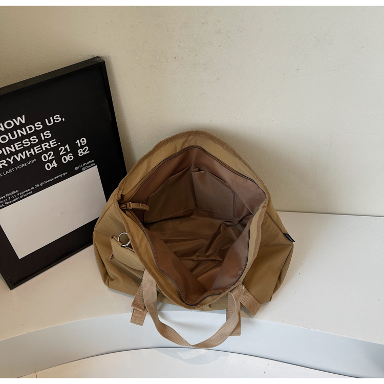 Khaki Women's Large Capacity Nylon Tote Bag - Stylish Casual Shoulder with Detachable Pouch โ image 4