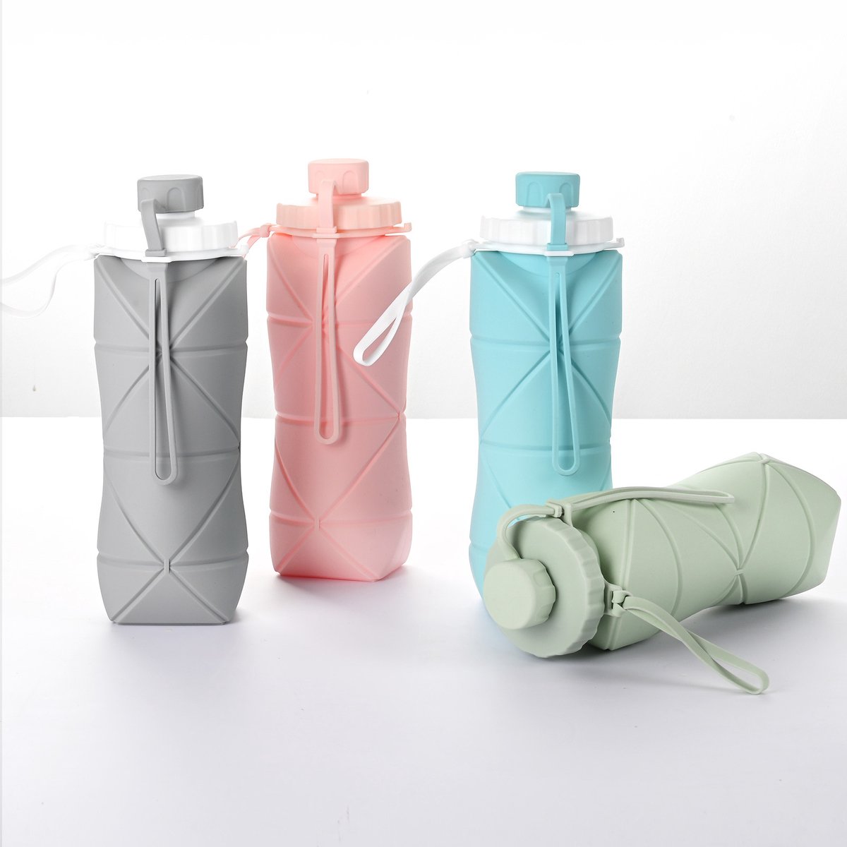 Water Bottle - Collapsible Water Bottle - Silicone Water Bottle - 600ml - Heat Resistant, Drop Resistant - Essential for Outdoor Travel (Green) — image 3