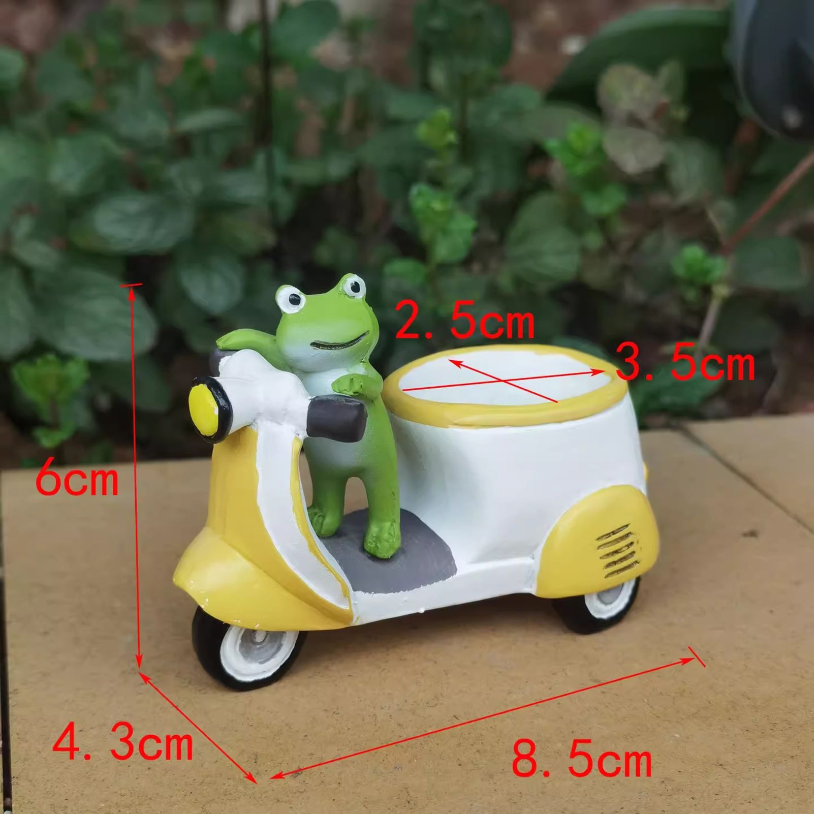Cute Frog on Motorcycle Resin Planter - Mini Scooter Flower Pot for Succulents, Cacti, or Small Plants - Adorable Garden, Desktop, or Home Decor (Green Frog ) — image 4