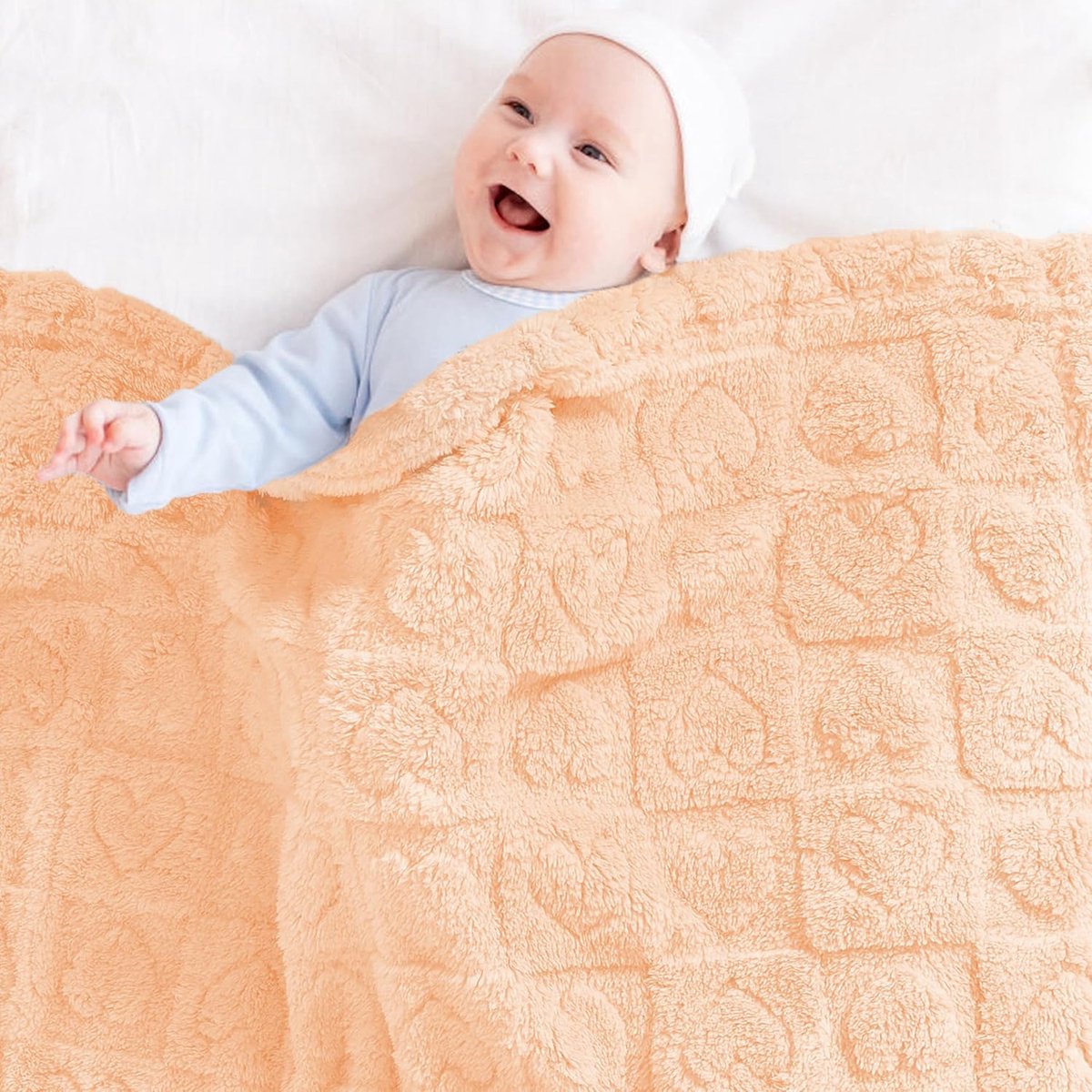 Baby blanket with heart motif, ultra-soft, cozy baby blankets for girls and boys, soft baby and toddler blankets for newborn babies, gifts for the — image 4
