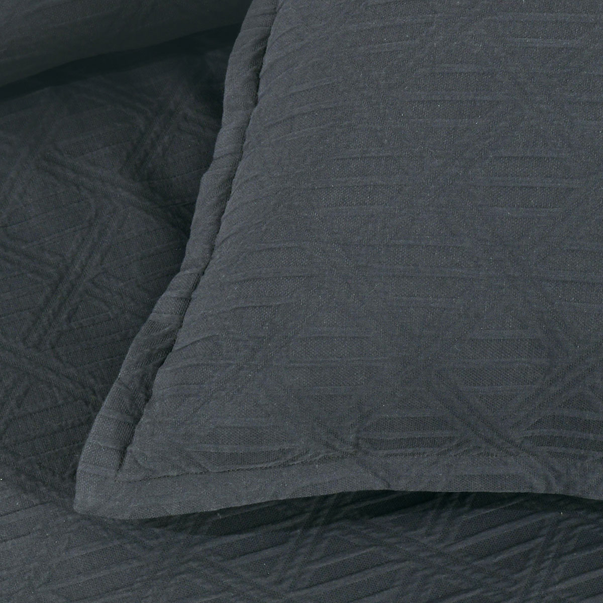 Bianca Hallston Charcoal Pre-Washed Cotton Quilt Cover Set King — image 4