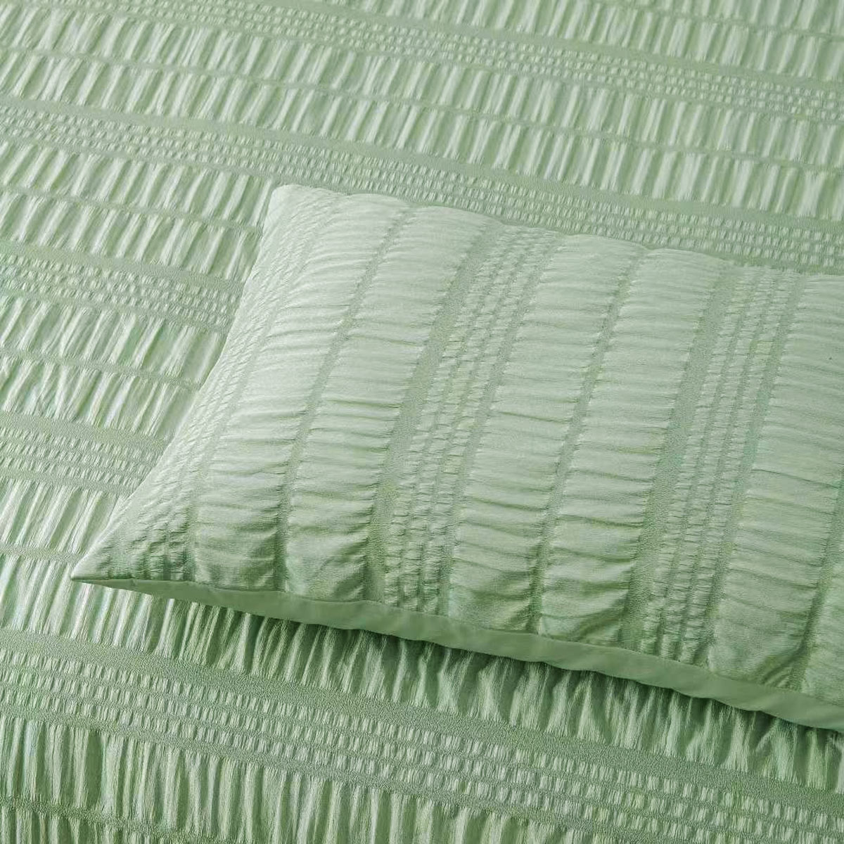 Accessorize Seersucker Sage Polyester Quilt Cover Set King โ image 3