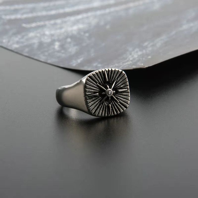 Nautical Compass Ring for Men Boys Stainless Steel Vintage Pirate Sailor Amulet Ring Gift It is resistant to rust and fading — image 4