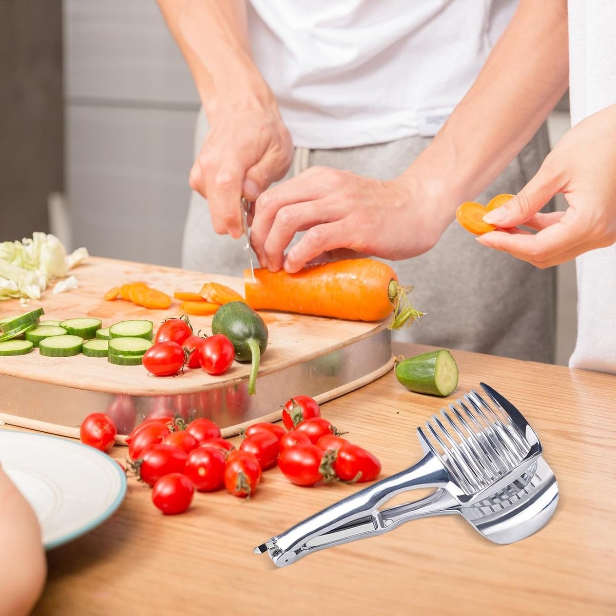 Tomato Slicer - Potato Slicer - Egg Slicer - Vegetable Slicer - Egg Slicer - Tomato Cutting Aid - Onion Slicer - Citrus Slicer - Tomato Tongs - Multifunctional — image 2