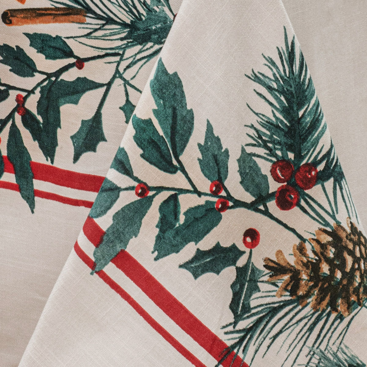 Ladelle 100% Cotton Evergreen Festive Christmas Holiday Tablecloth 150 x 230 cm โ image 4
