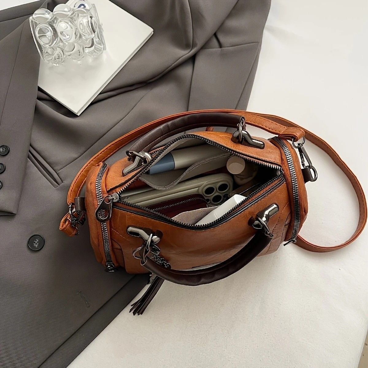 Vintage Tote Bag: Spacious multi-pocket design with tassel and metal accents, supports multiple carrying methods, combining practicality and style..light brown — image 3