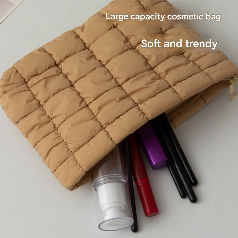 Pink 2 Pack Quilted Puffer Clutch Bag Set Checkered Makeup Pouch Women Fashion Cosmetic Organiser for Travel and Daily Use — image 2