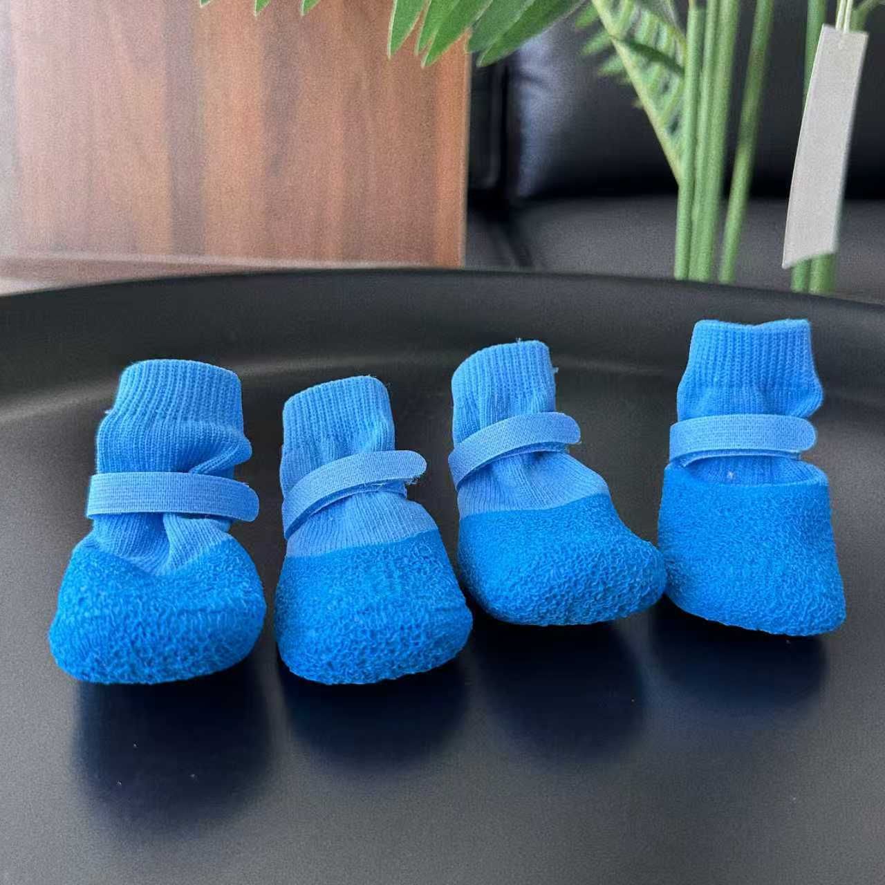 Dog Shoes Waterproof Non Slip PVC Breathable Black wrinkled shoes L large size comes with 4 straps【 4-8kg 】 — image 4